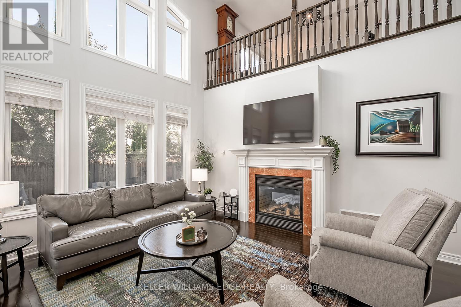 3327 Skipton Lane, Oakville, Ontario  L6M 0K3 - Photo 17 - W12443397