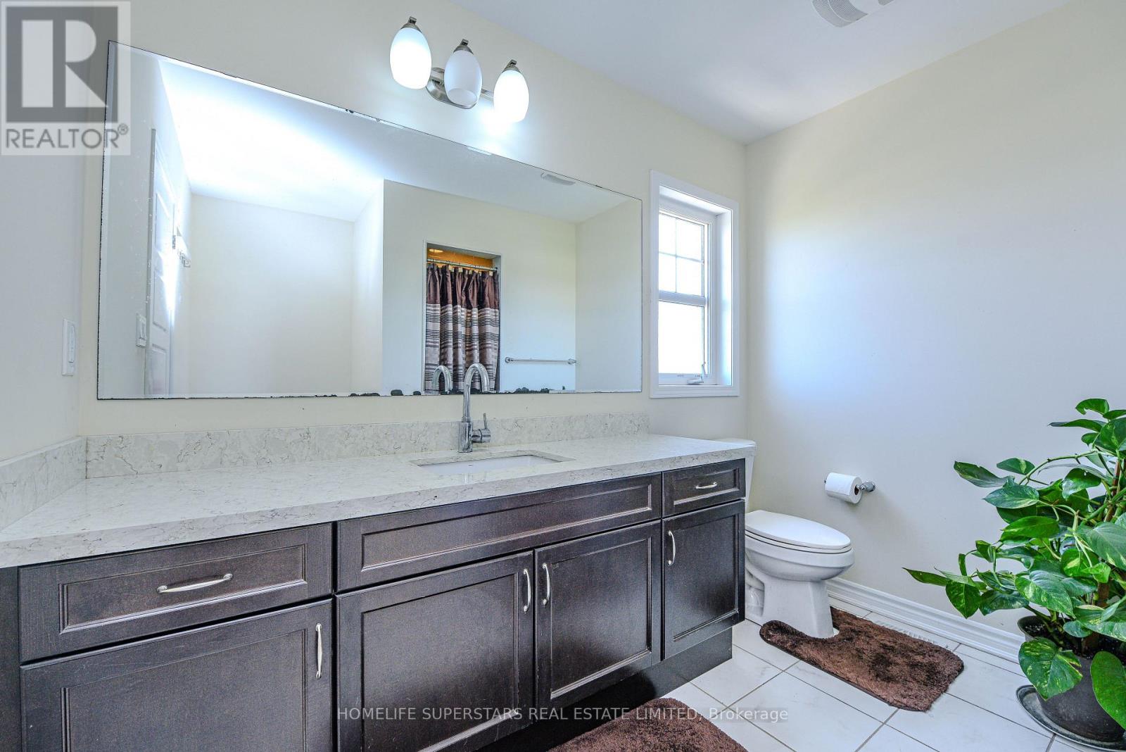 1395 Chretien Street, Milton, Ontario  L9E 1G7 - Photo 28 - W12443400