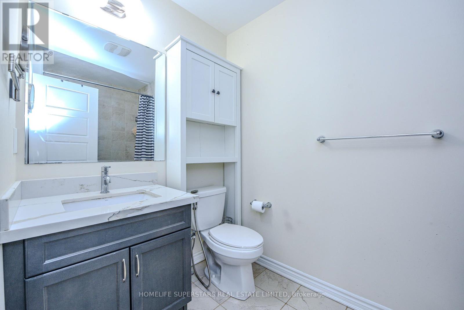 1395 Chretien Street, Milton, Ontario  L9E 1G7 - Photo 32 - W12443400