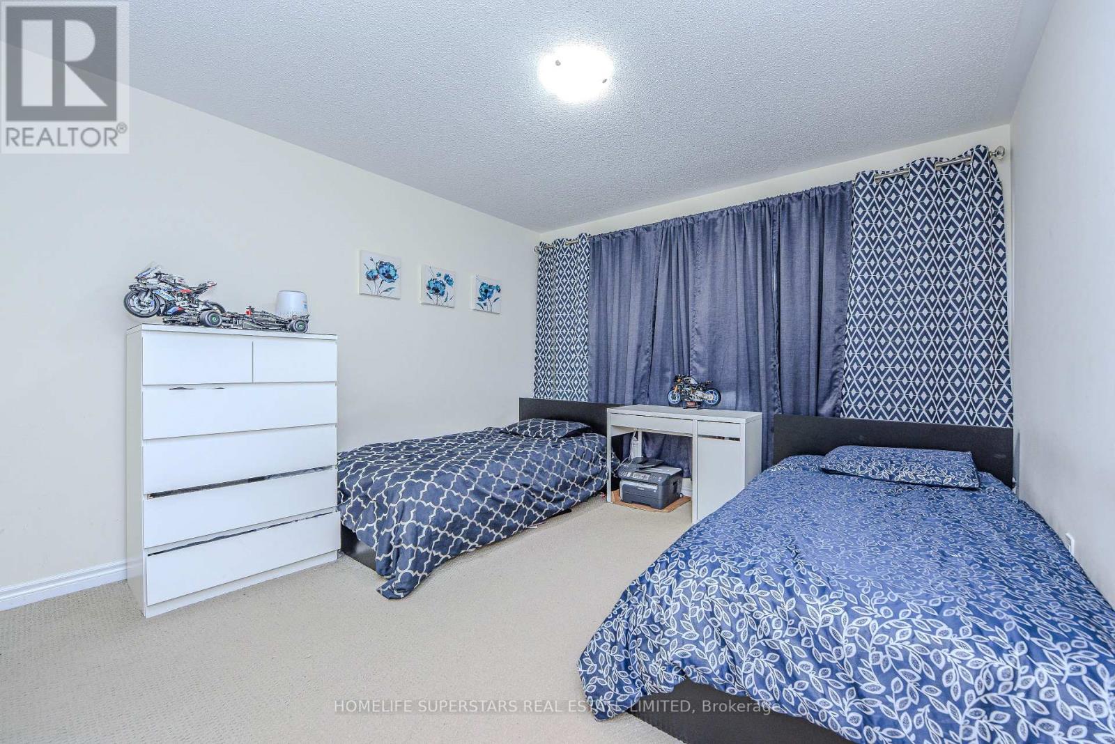 1395 Chretien Street, Milton, Ontario  L9E 1G7 - Photo 37 - W12443400