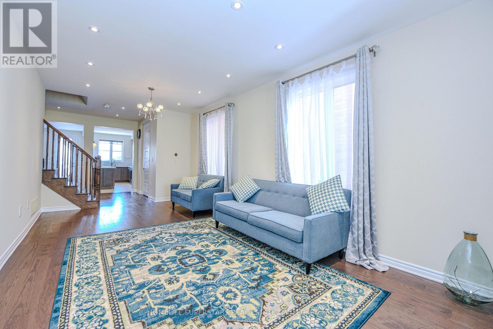 1395 Chretien Street, Milton, Ontario  L9E 1G7 - Photo 7 - W12443400