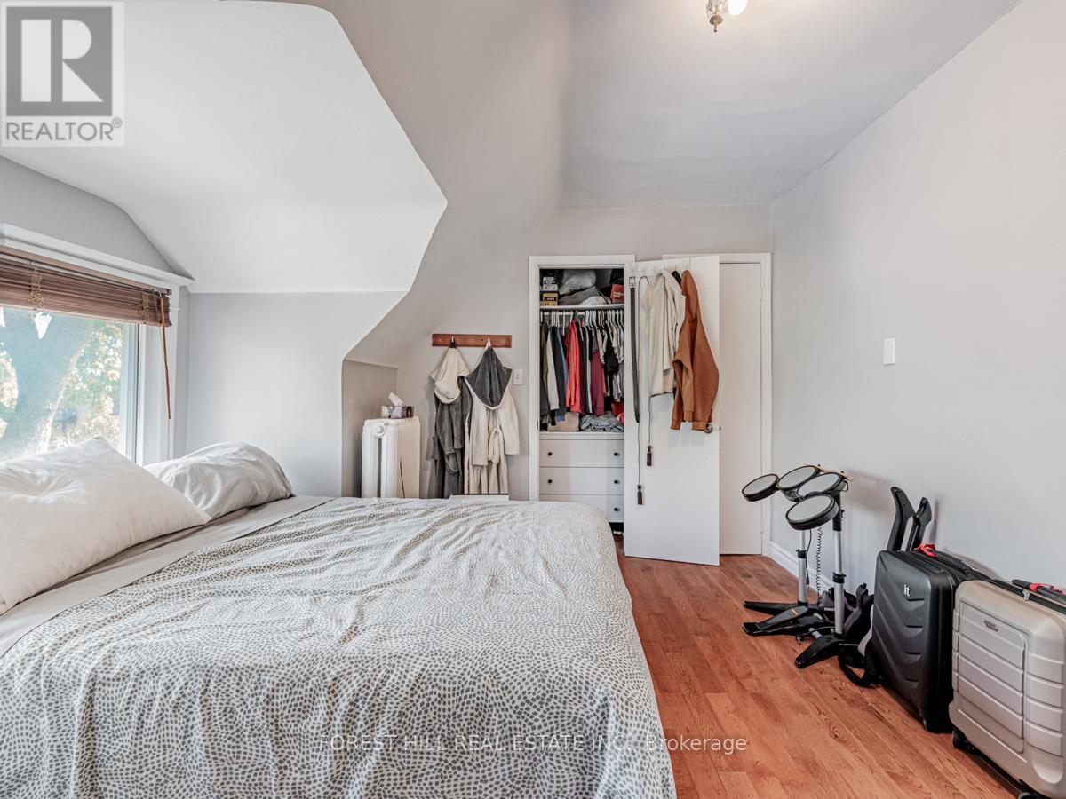 3 - 12 Salem Avenue, Toronto, Ontario  M6H 3C1 - Photo 14 - W12443401