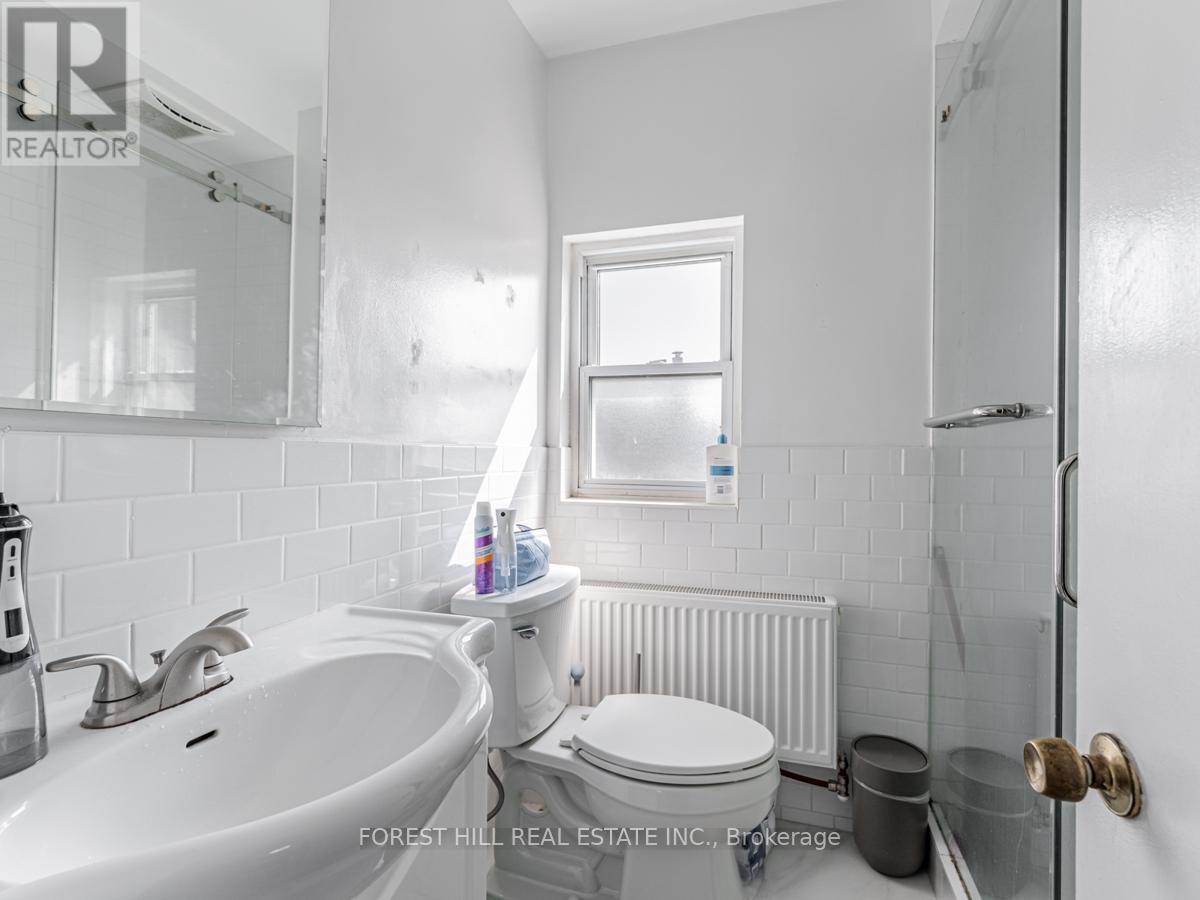 3 - 12 Salem Avenue, Toronto, Ontario  M6H 3C1 - Photo 17 - W12443401
