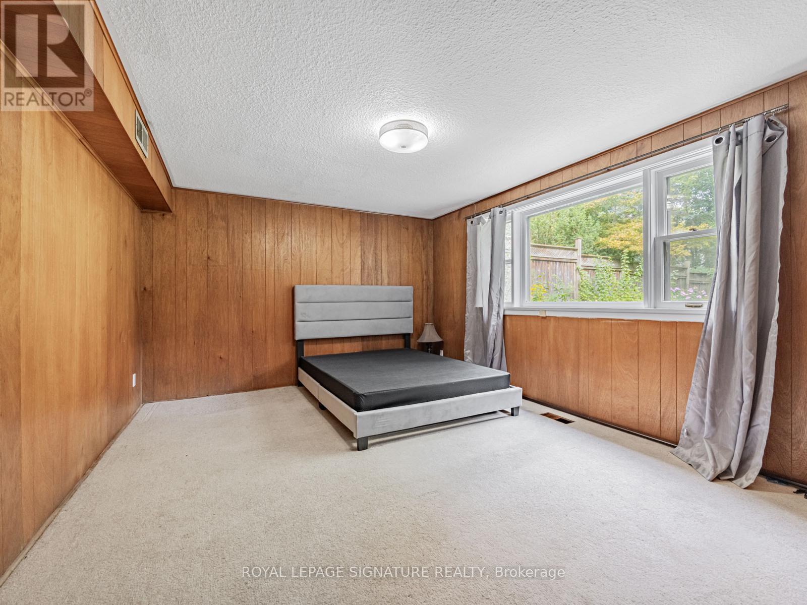 1447 Merrow Road, Mississauga, Ontario  L5J 3C4 - Photo 35 - W12443438