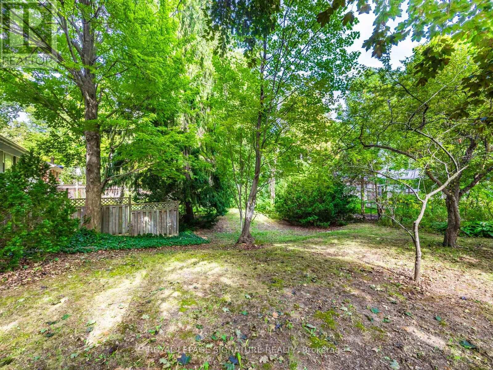 1447 Merrow Road, Mississauga, Ontario  L5J 3C4 - Photo 46 - W12443438