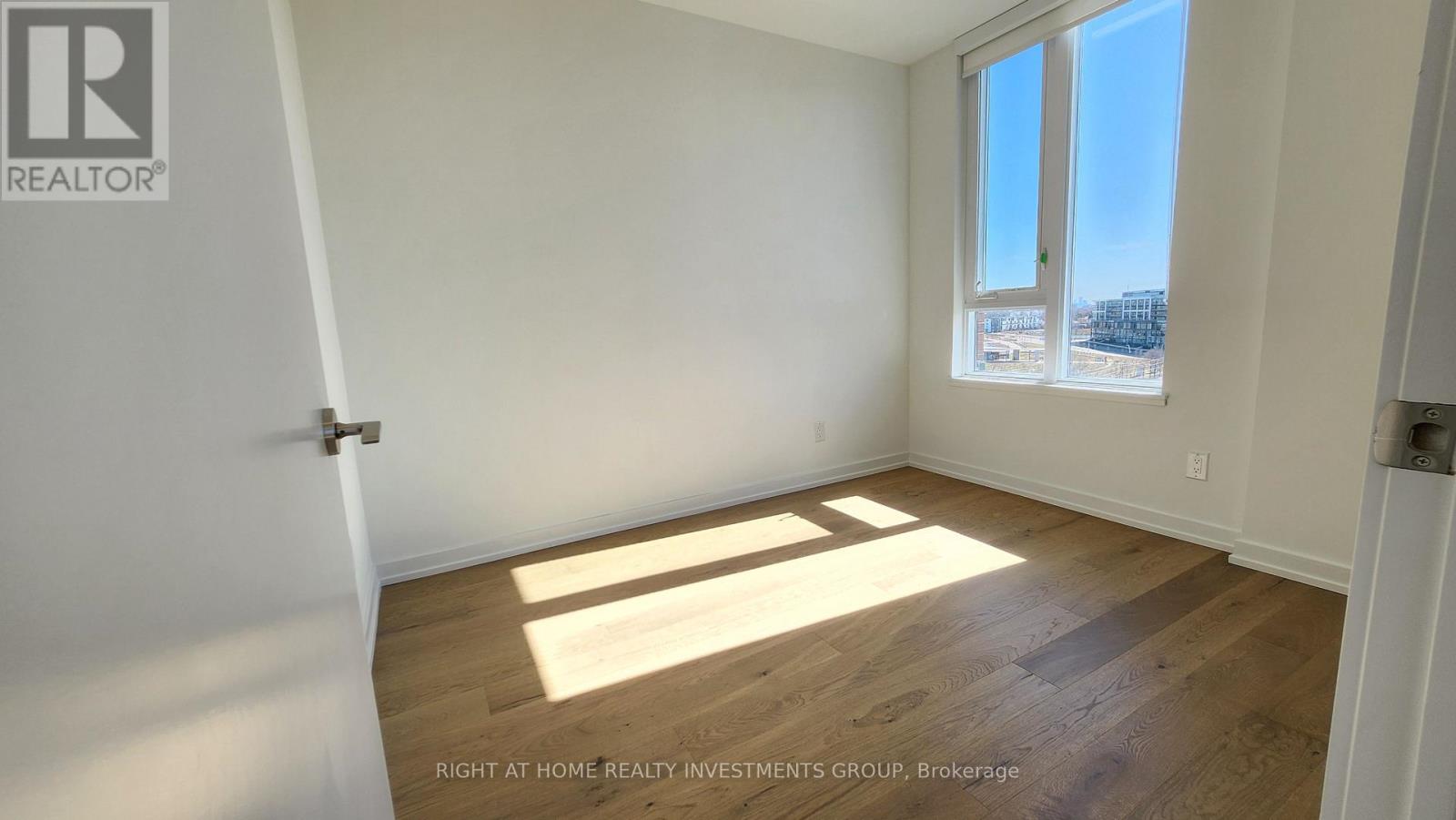 1118 - 3100 Keele Street, Toronto, Ontario  M3M 0E1 - Photo 17 - W12443445