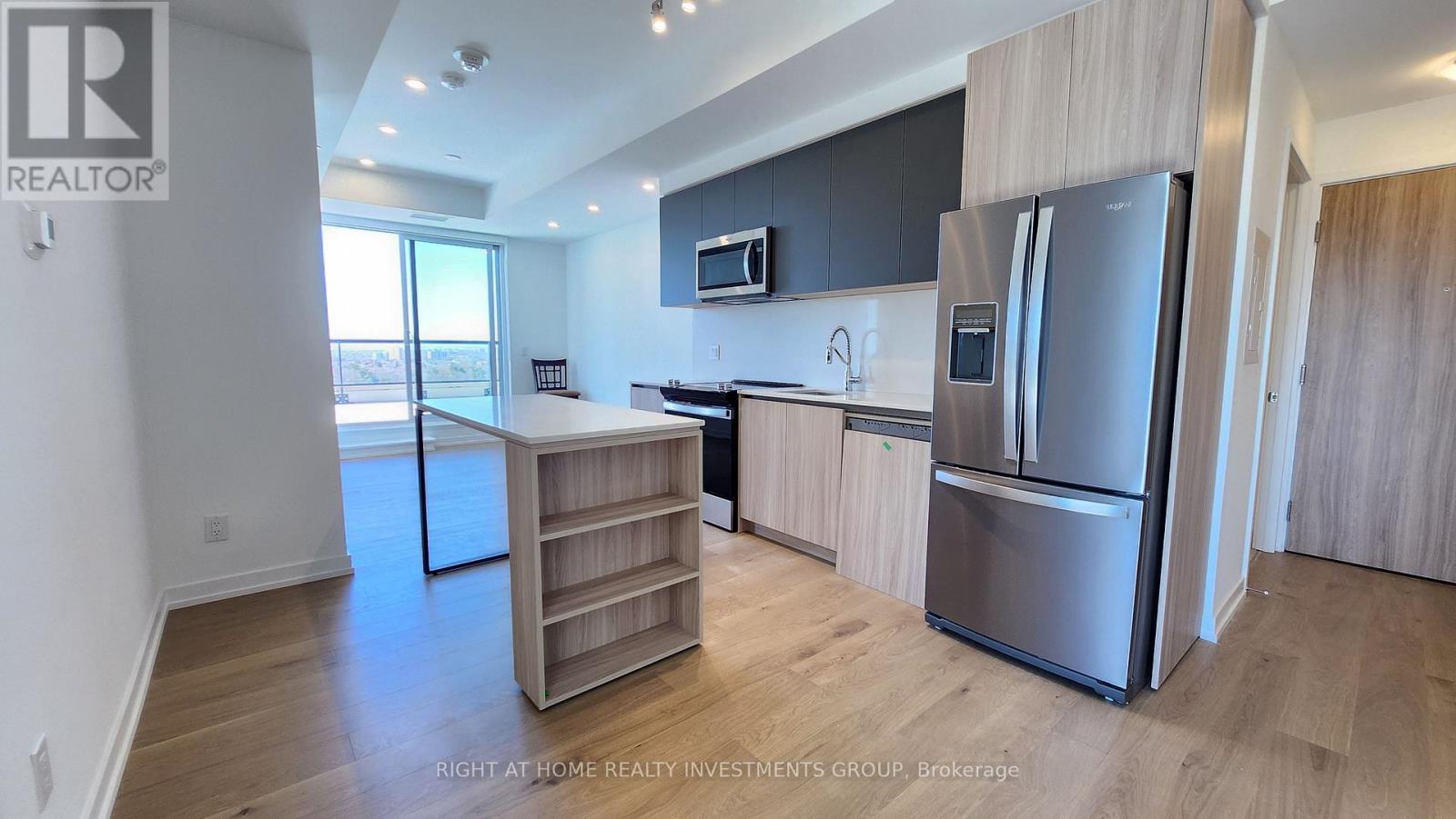 1118 - 3100 Keele Street, Toronto, Ontario  M3M 0E1 - Photo 3 - W12443445