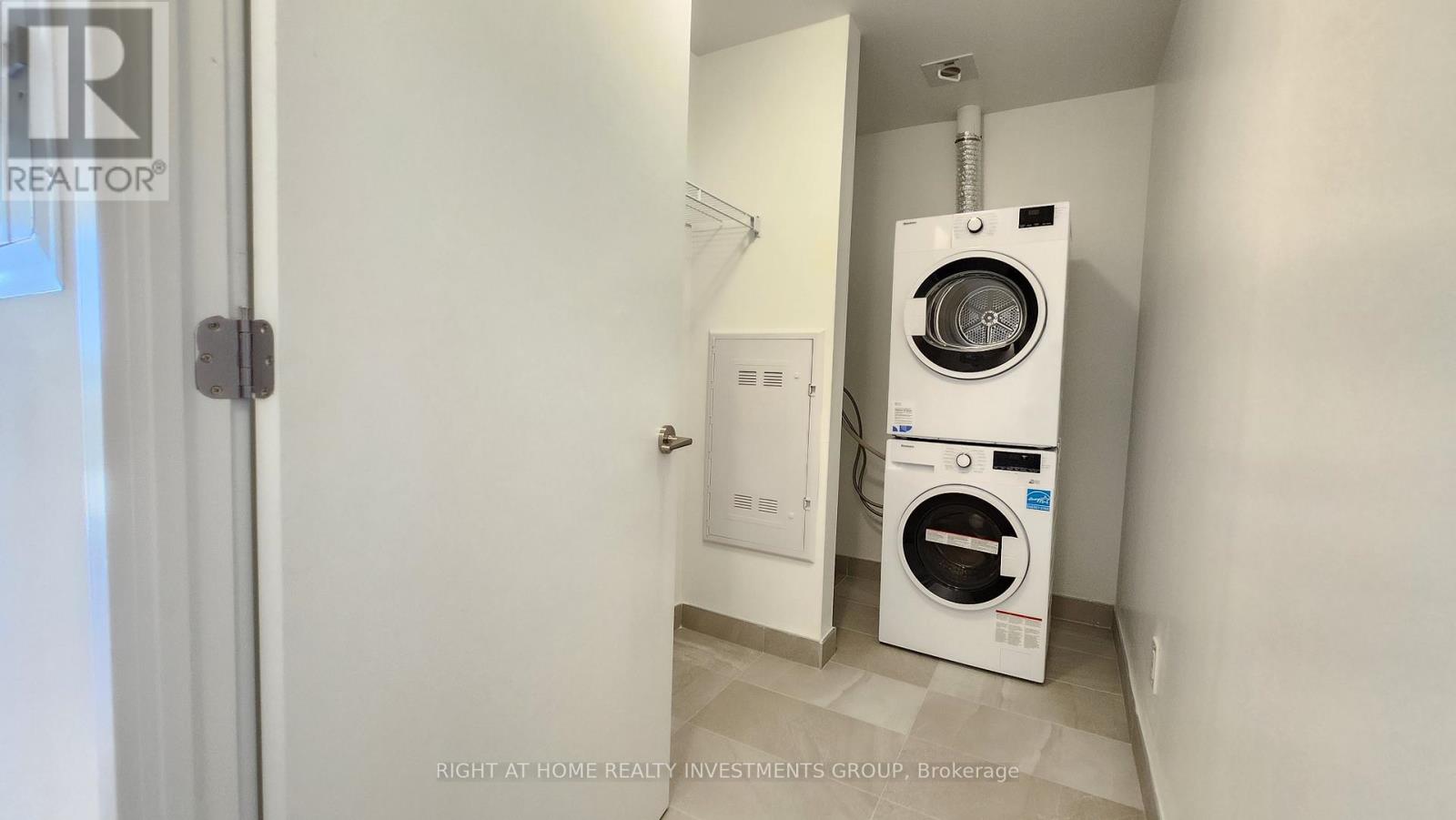 1118 - 3100 Keele Street, Toronto, Ontario  M3M 0E1 - Photo 30 - W12443445