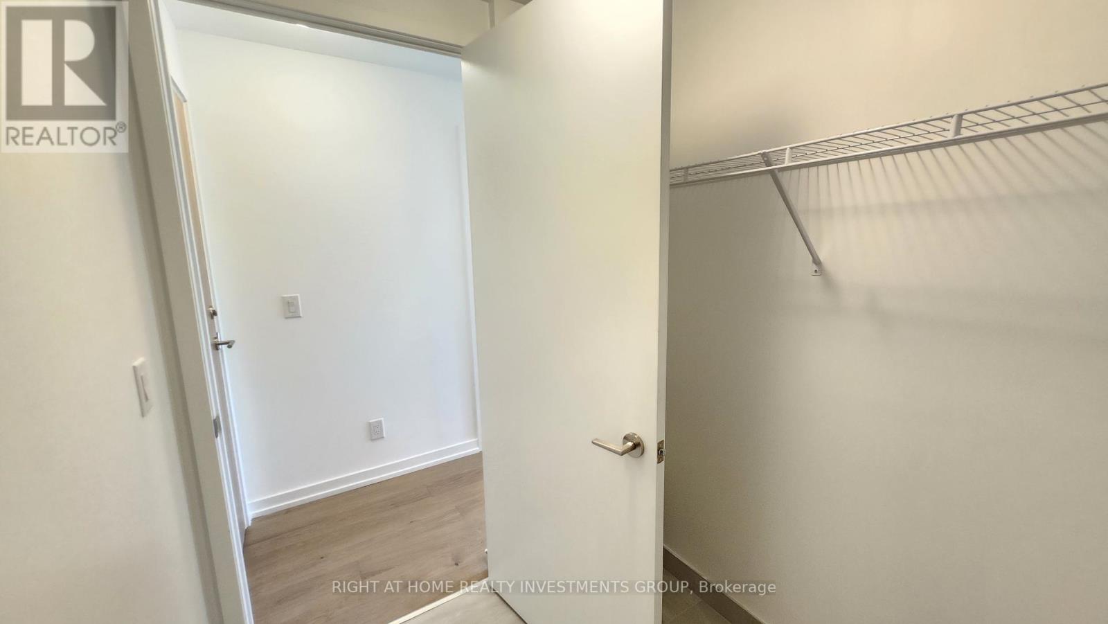 1118 - 3100 Keele Street, Toronto, Ontario  M3M 0E1 - Photo 31 - W12443445