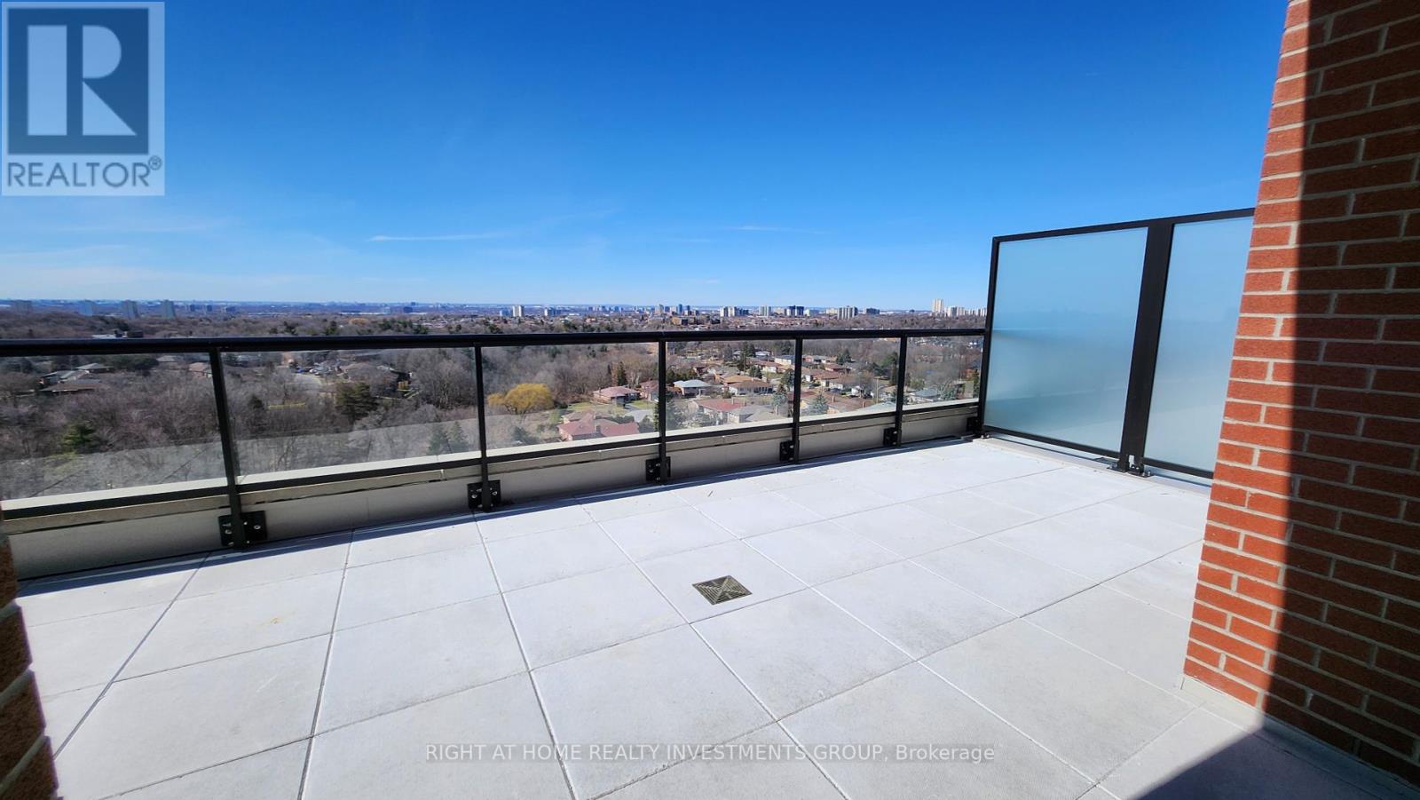 1118 - 3100 Keele Street, Toronto, Ontario  M3M 0E1 - Photo 9 - W12443445
