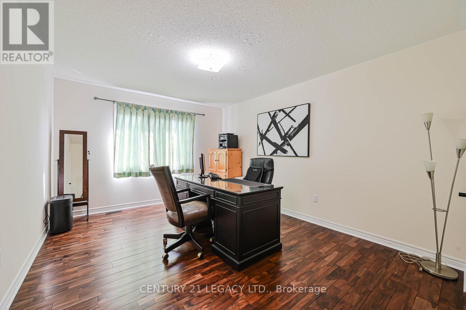 58 Gamson Crescent, Brampton (Sandringham-Wellington), Ontario  L6R 0V6 - Photo 35 - W12443448