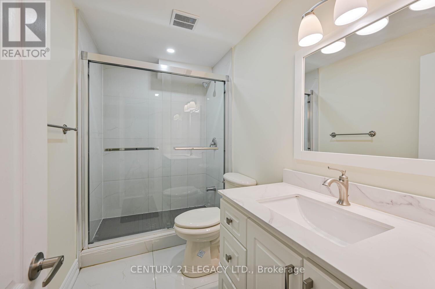 58 Gamson Crescent, Brampton (Sandringham-Wellington), Ontario  L6R 0V6 - Photo 46 - W12443448