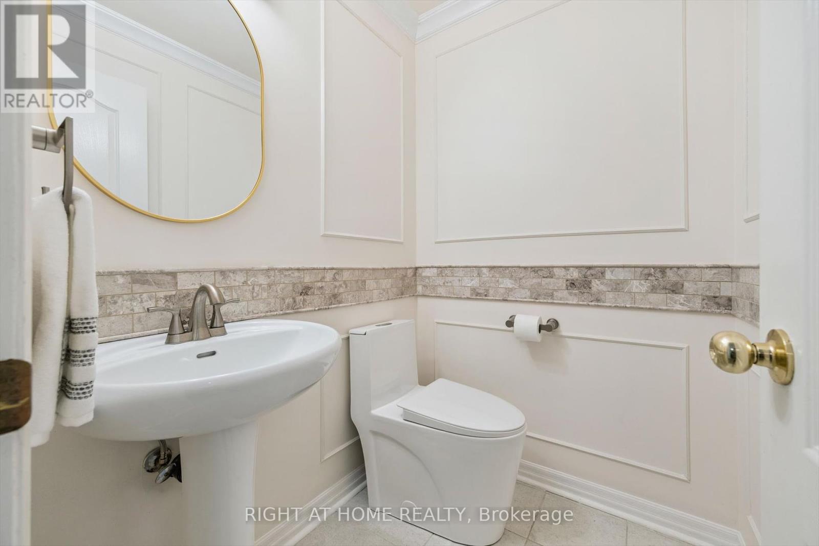 1413 Pinecliff Road, Oakville (Wt West Oak Trails), Ontario  L6M 3Z2 - Photo 14 - W12443449
