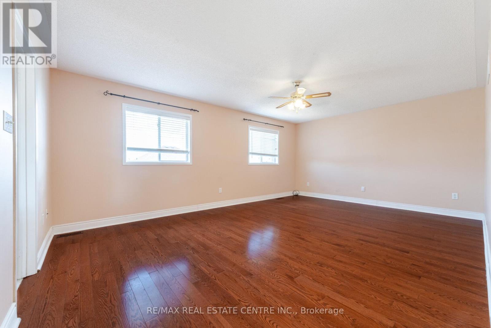 181 Brisdale Drive, Brampton (Fletcher's Meadow), Ontario  L7A 2Y8 - Photo 25 - W12443455