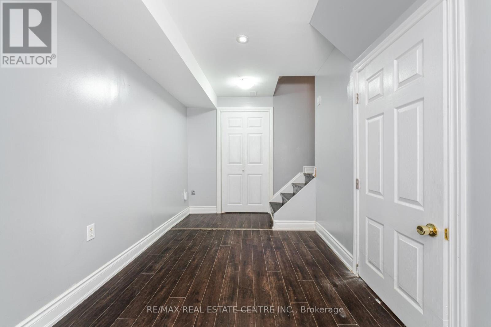 181 Brisdale Drive, Brampton (Fletcher's Meadow), Ontario  L7A 2Y8 - Photo 40 - W12443455