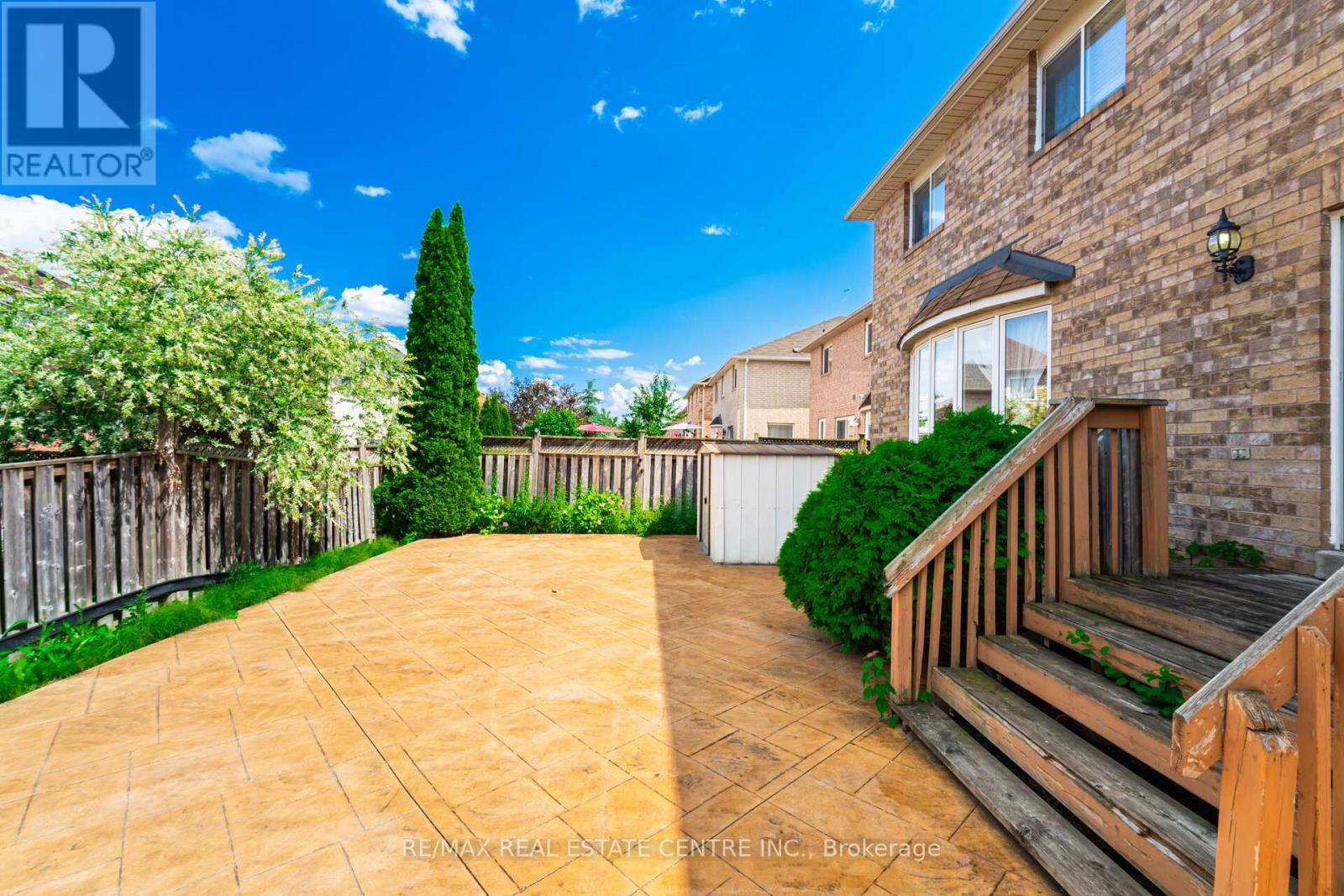 181 Brisdale Drive, Brampton (Fletcher's Meadow), Ontario  L7A 2Y8 - Photo 47 - W12443455