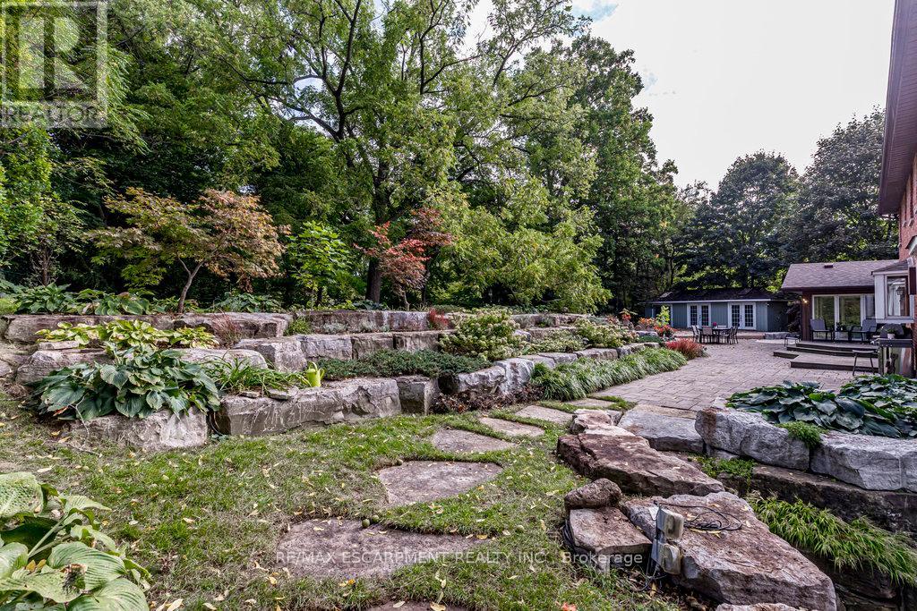 225 Shoreacres Road, Burlington, Ontario  L7L 2H3 - Photo 42 - W12443456