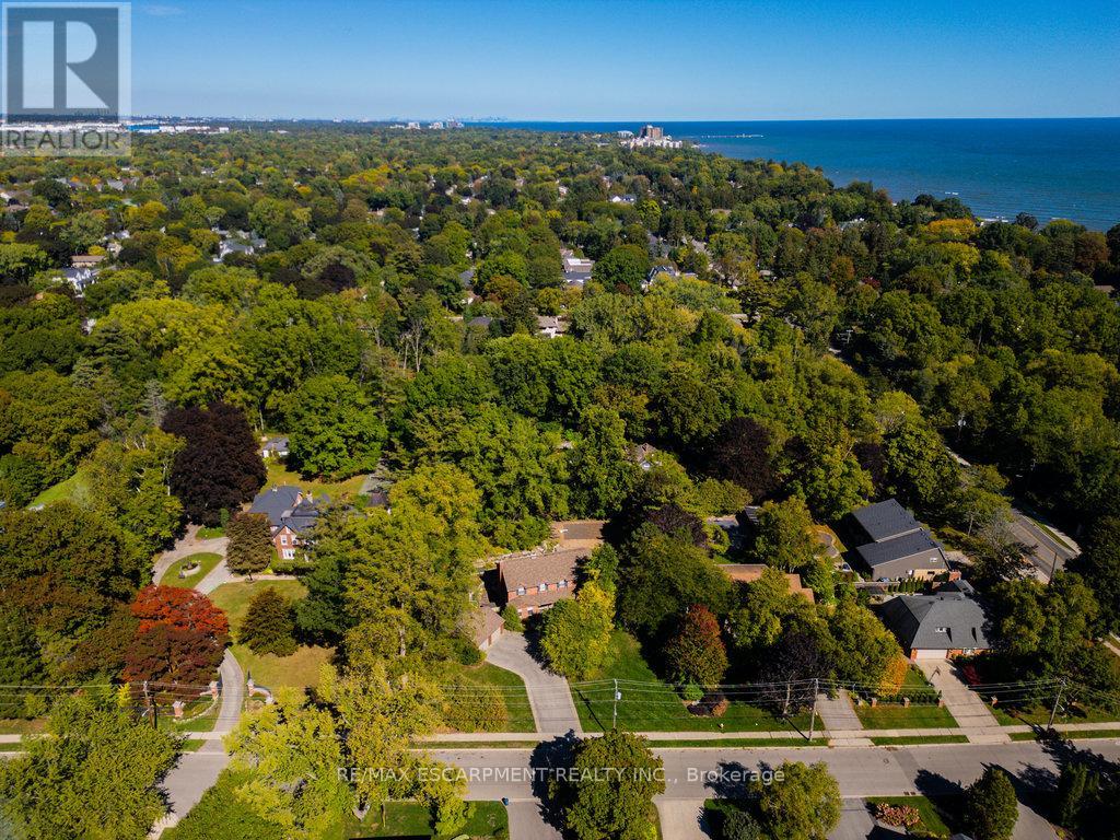 225 Shoreacres Road, Burlington, Ontario  L7L 2H3 - Photo 47 - W12443456