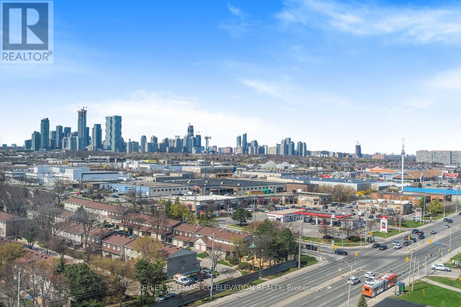 1604 - 880 Dundas Street W, Mississauga (Erindale), Ontario  L5C 4H3 - Photo 12 - W12443462
