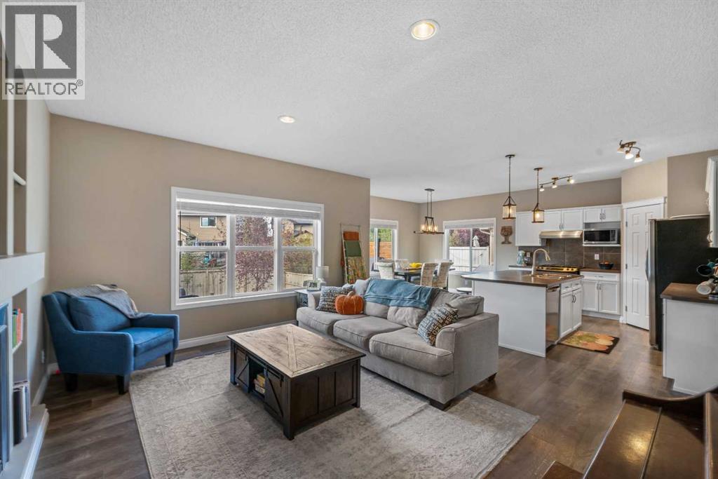 368 Morningside Crescent Sw, Airdrie, Alberta  T4B 0C1 - Photo 8 - A2259549