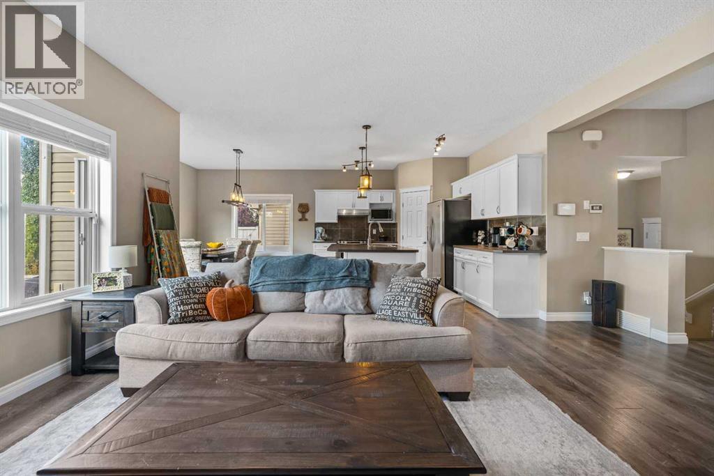 368 Morningside Crescent Sw, Airdrie, Alberta  T4B 0C1 - Photo 7 - A2259549
