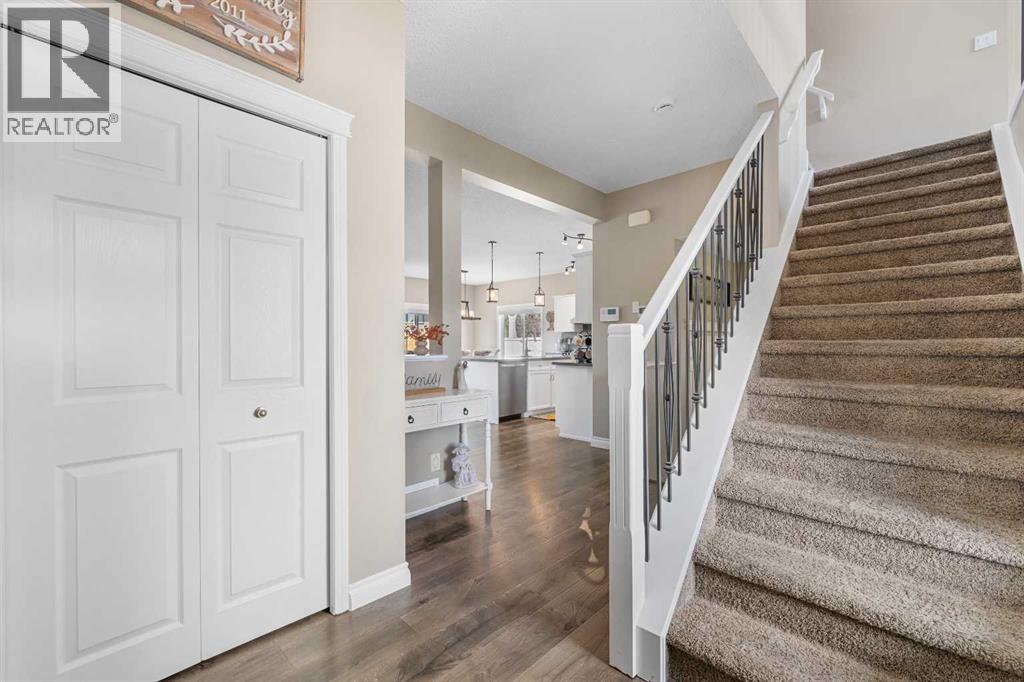368 Morningside Crescent Sw, Airdrie, Alberta  T4B 0C1 - Photo 3 - A2259549