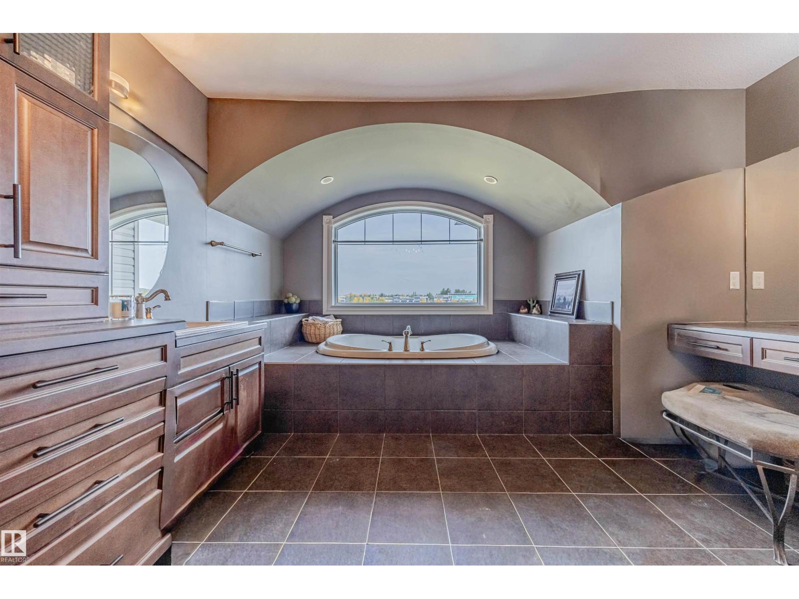 3807 Gallinger Lo Nw, Edmonton, Alberta  T5T 4G5 - Photo 43 - E4460697