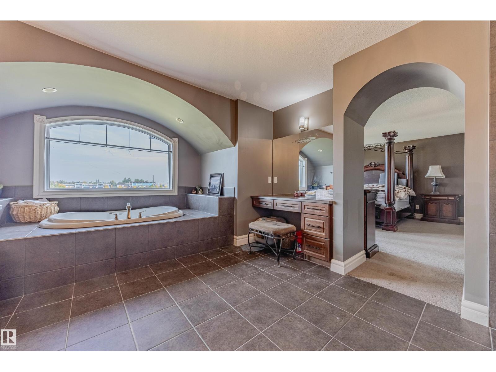 3807 Gallinger Lo Nw, Edmonton, Alberta  T5T 4G5 - Photo 44 - E4460697