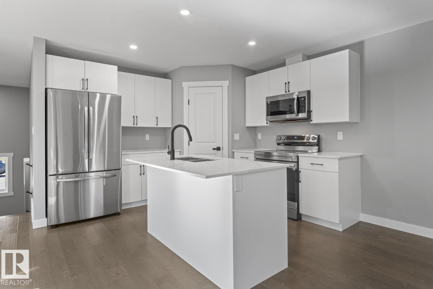 6823b Tri City Wy, Cold Lake, Alberta  T9M 0L3 - Photo 4 - E4460699