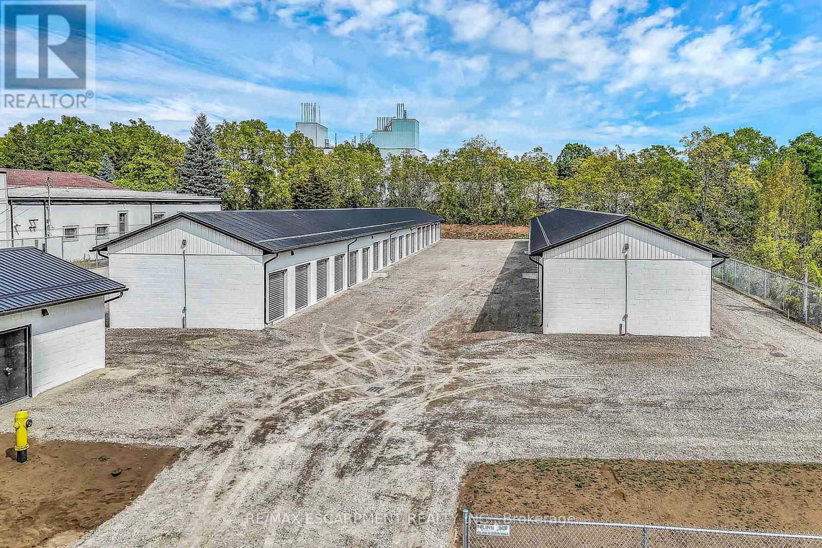 561 Bank Street N, Norfolk (Simcoe), Ontario  N3Y 3N3 - Photo 7 - X12443384