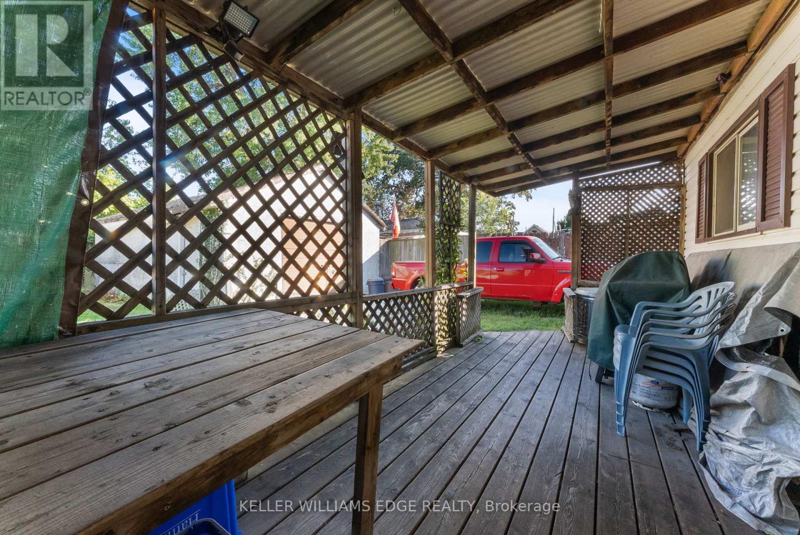 544 Quebec Street, Hamilton, Ontario  L8H 6V4 - Photo 15 - X12443407