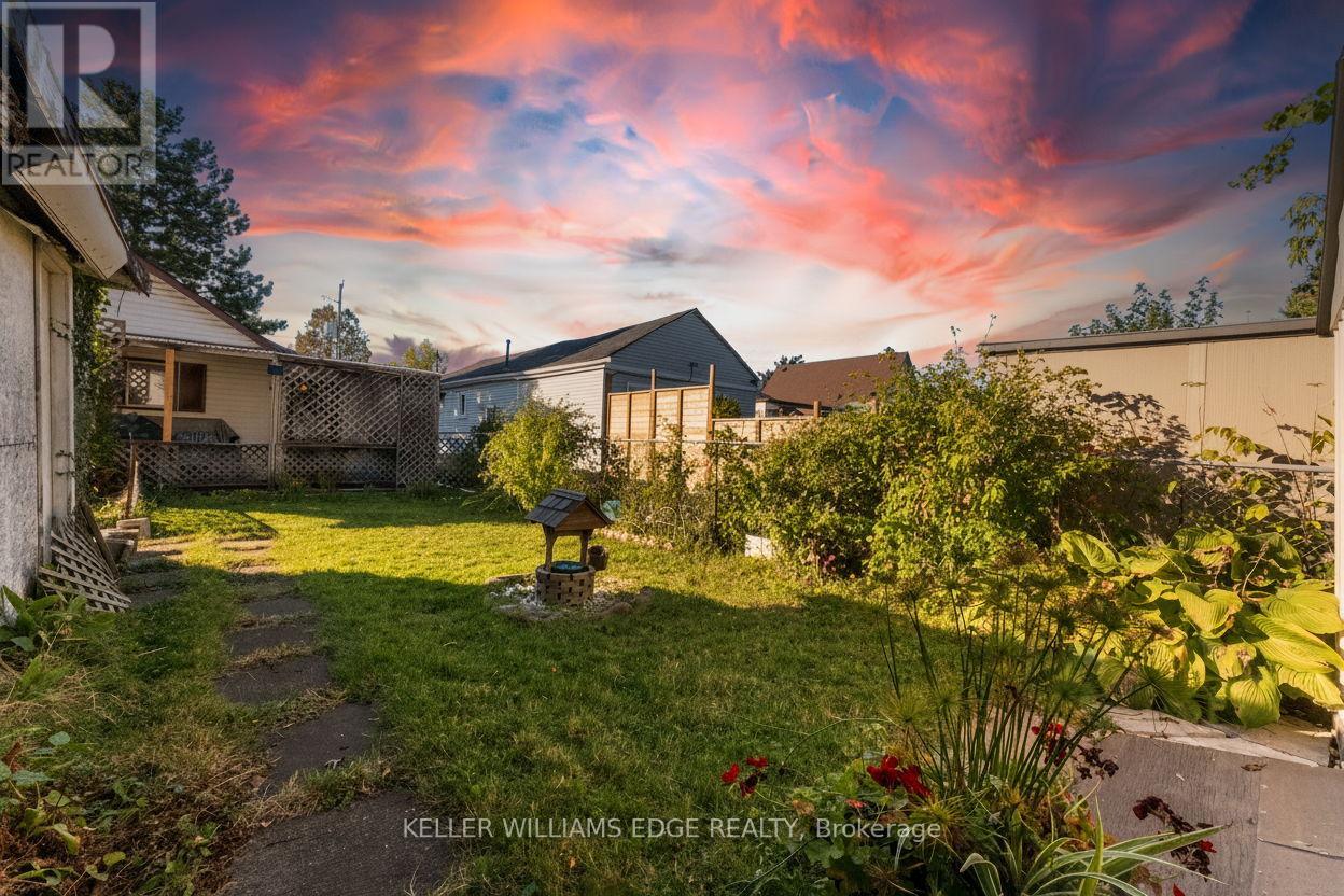 544 Quebec Street, Hamilton, Ontario  L8H 6V4 - Photo 4 - X12443407