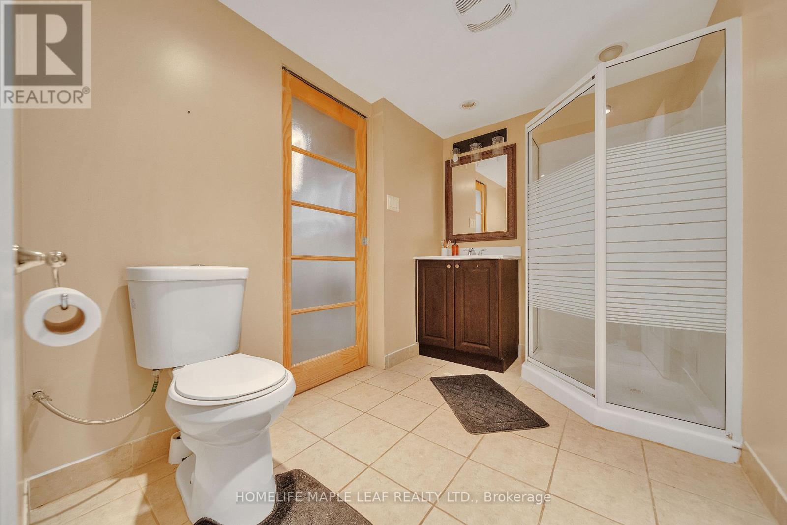 4 Lisa Court, Hamilton (Lawfield), Ontario  L8V 4P9 - Photo 33 - X12443412