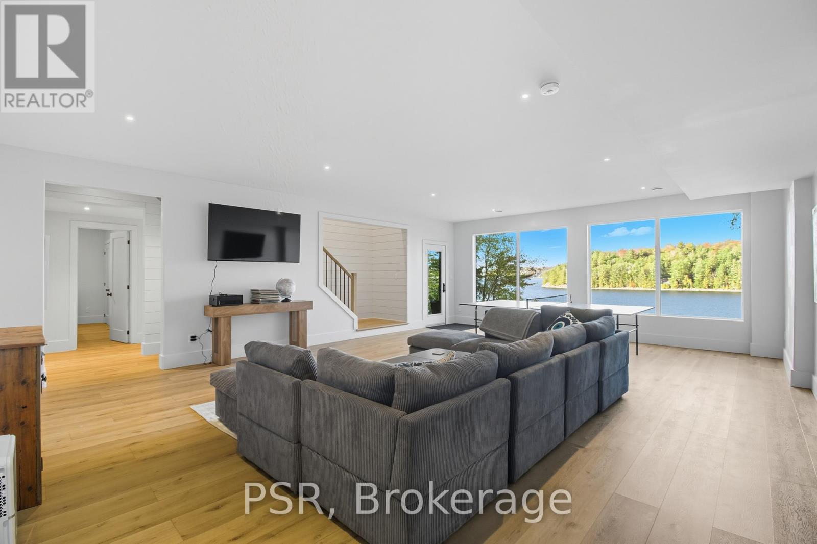 1399 Baybreeze Lane, Dysart Et Al, Ontario  K0M 1S0 - Photo 38 - X12439537
