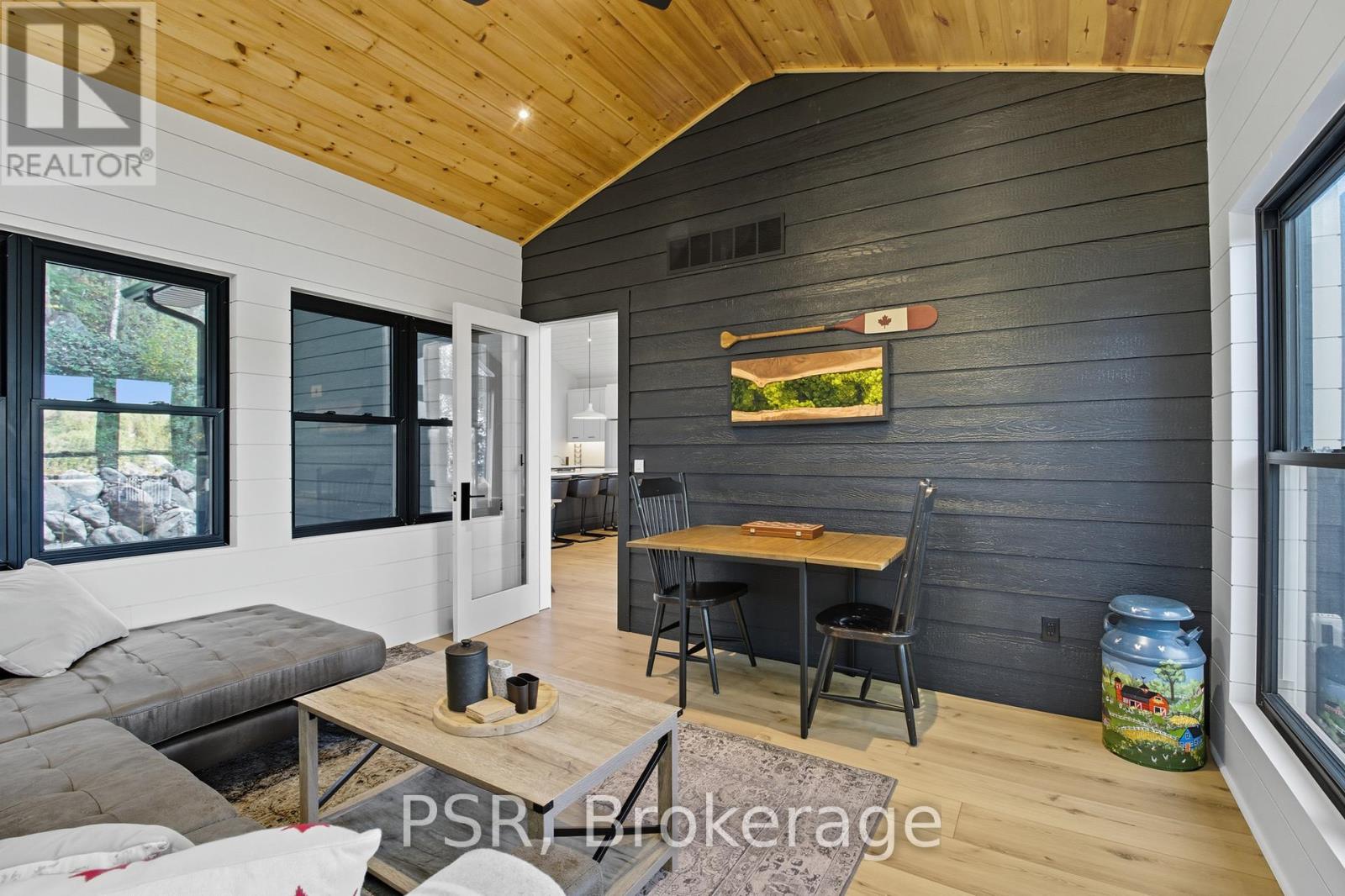 1399 Baybreeze Lane, Dysart Et Al, Ontario  K0M 1S0 - Photo 31 - X12439537