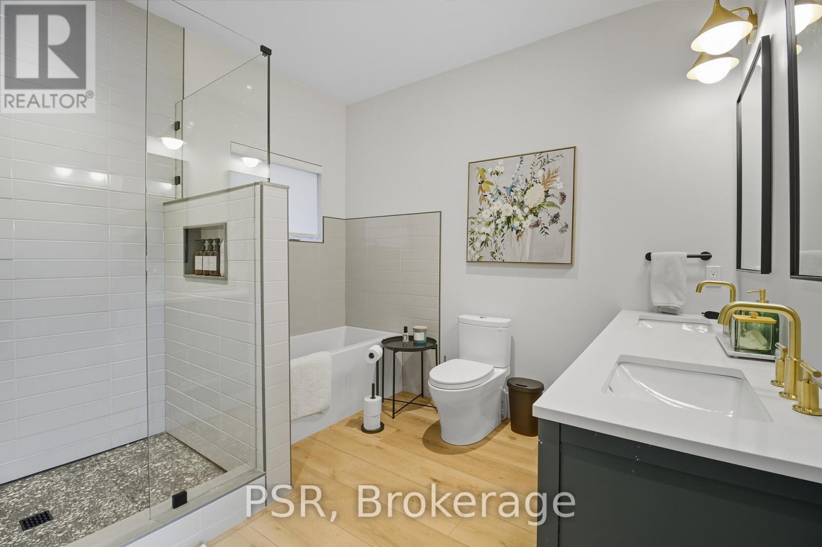 1399 Baybreeze Lane, Dysart Et Al, Ontario  K0M 1S0 - Photo 34 - X12439537