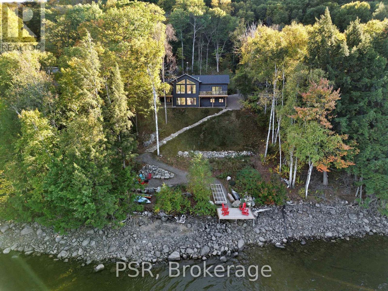 1399 Baybreeze Lane, Dysart Et Al, Ontario  K0M 1S0 - Photo 45 - X12439537