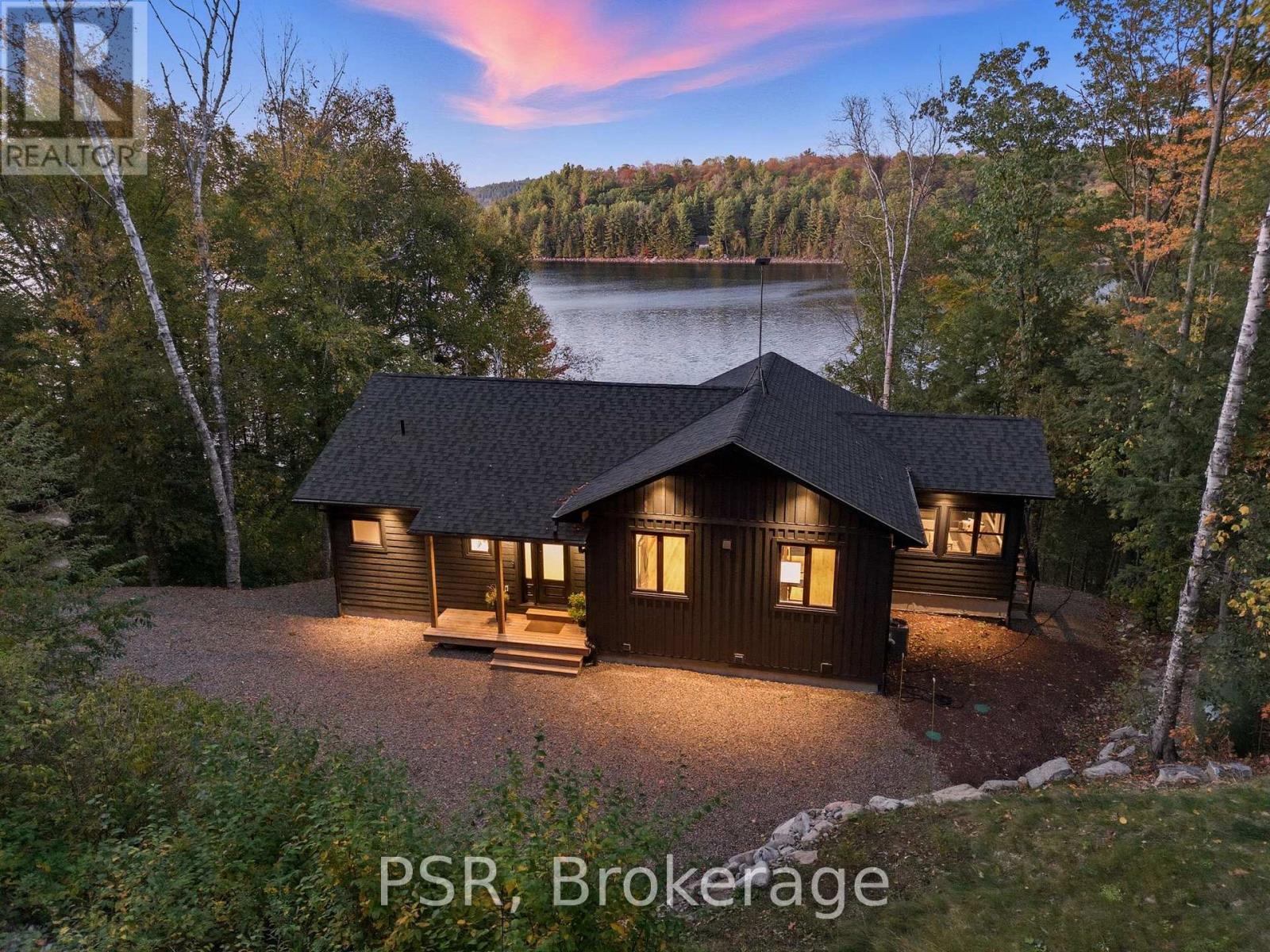 1399 Baybreeze Lane, Dysart Et Al, Ontario  K0M 1S0 - Photo 5 - X12439537