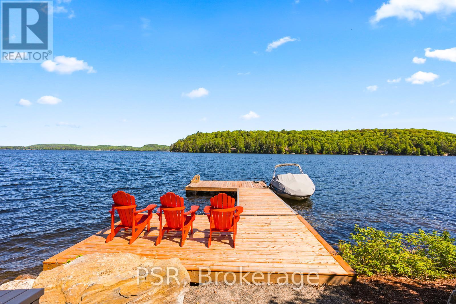 1399 Baybreeze Lane, Dysart Et Al, Ontario  K0M 1S0 - Photo 8 - X12439537