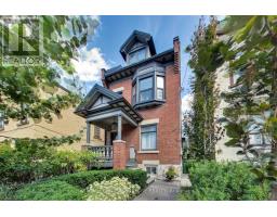 Main - 359 Clinton Street, Toronto (Palmerston-Little Italy), Ca