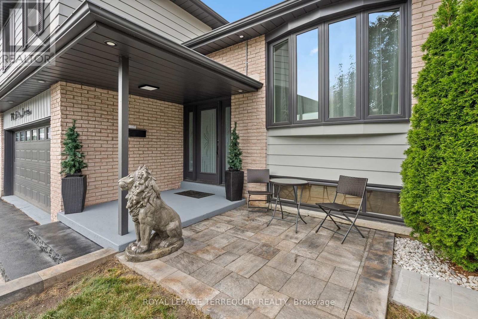 708 Aruba Crescent, Oshawa (Northglen), Ontario  L1J 6B6 - Photo 5 - E12443492