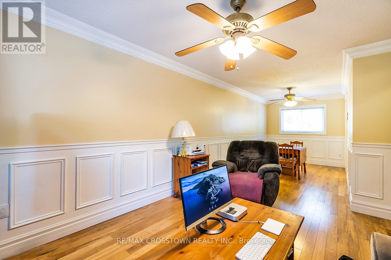 44 Hewitt Crescent, Ajax, Ontario  L1S 7A4 - Photo 11 - E12443522