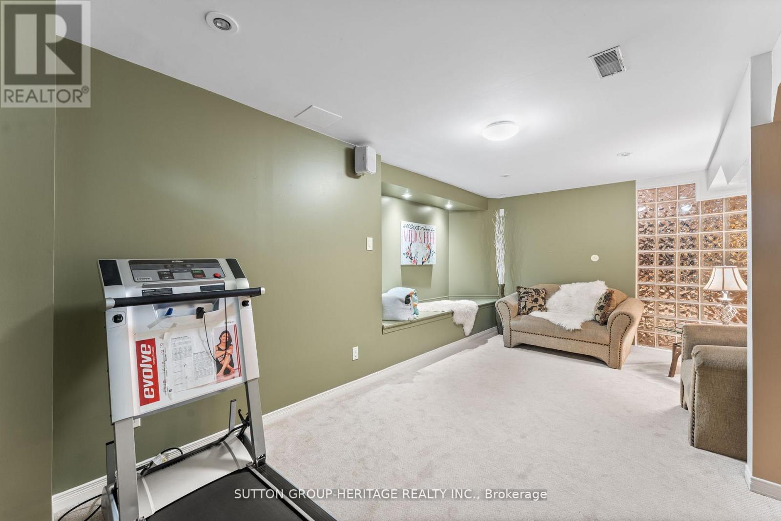 2300 Abbott Crescent, Pickering (Brock Ridge), Ontario  L1X 2T5 - Photo 34 - E12443530