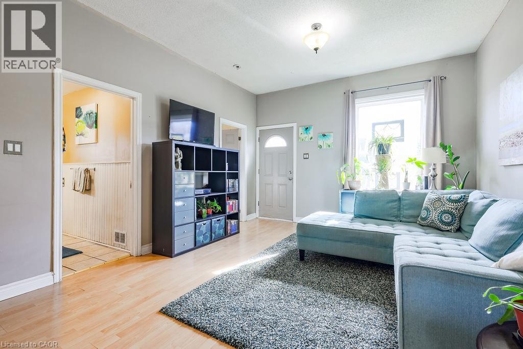 1009 Cannon Street E, Hamilton, Ontario  L8L 2H4 - Photo 6 - 40776289