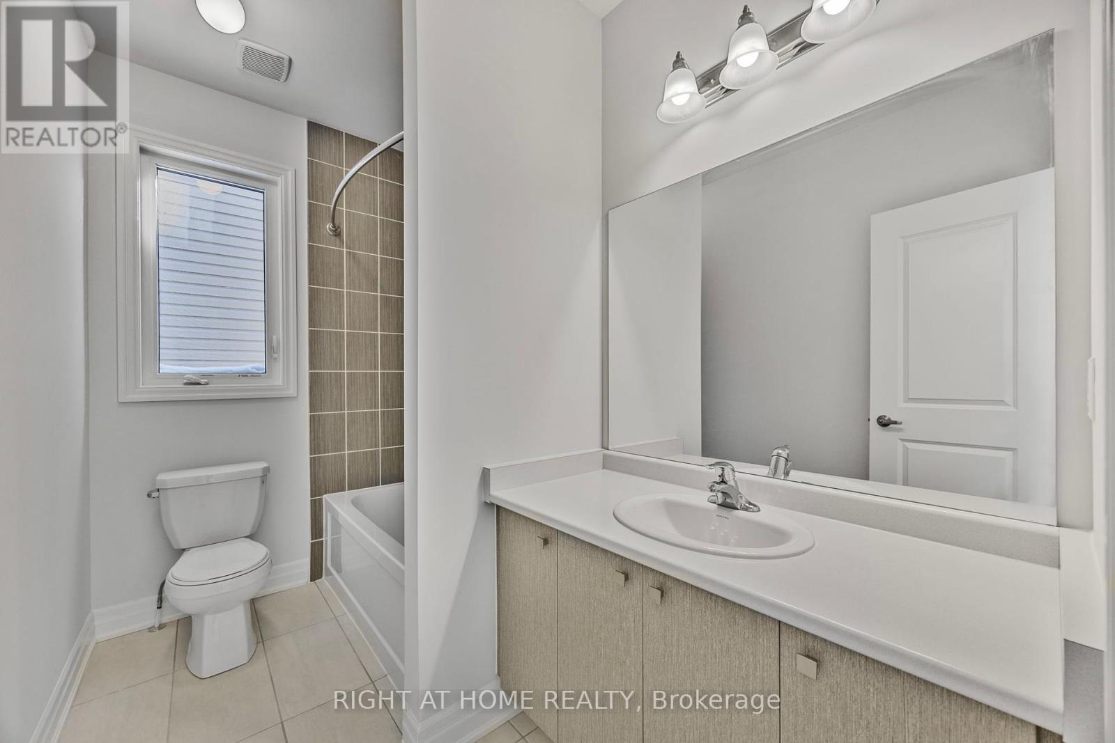 52 Del Ray Crescent, Wasaga Beach, Ontario  L9Z 0N8 - Photo 31 - S12260728