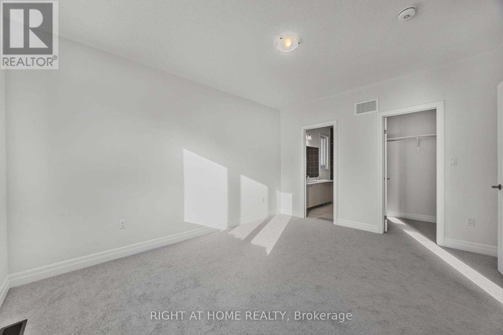 52 Del Ray Crescent, Wasaga Beach, Ontario  L9Z 0N8 - Photo 24 - S12260728