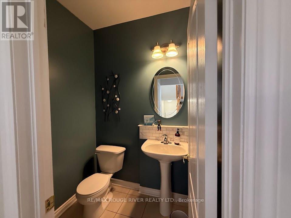 23 Chiswick Avenue, Whitby, Ontario  L1M 0C7 - Photo 14 - E12443691