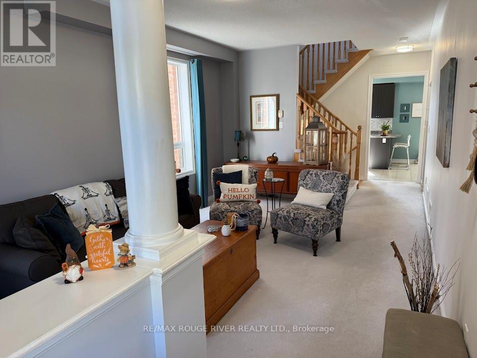 23 Chiswick Avenue, Whitby, Ontario  L1M 0C7 - Photo 3 - E12443691