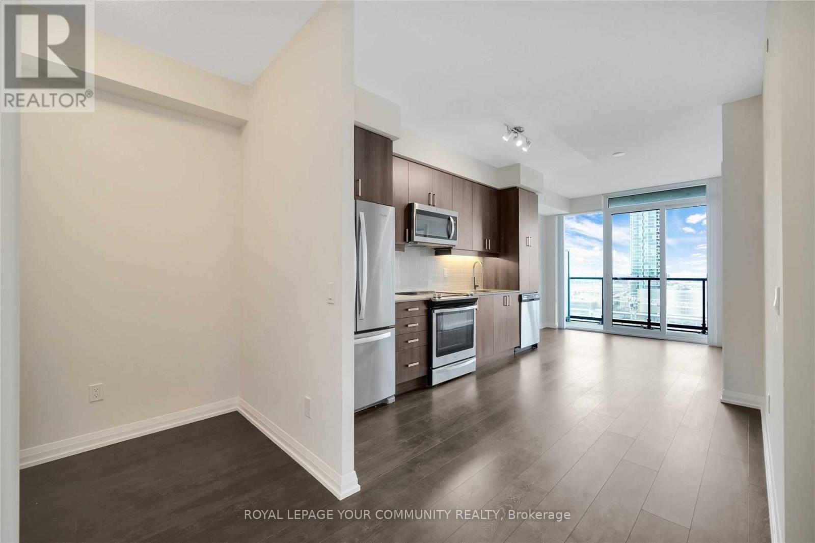 1211 - 7895 Jane Street, Vaughan, Ontario  L4K 2M7 - Photo 5 - N12443539