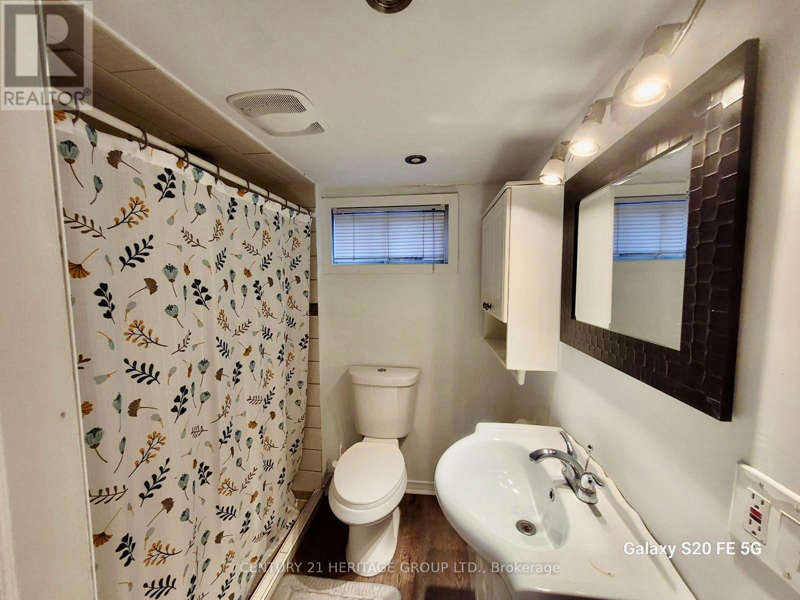 Basement - 26 Richardson Drive, Aurora, Ontario  L4G 1Z1 - Photo 4 - N12443574